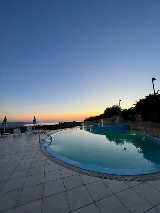 Casa Smeralda - Piscina E Vista Sul Mare! Apartment Trinita d'Agultu e Vignola